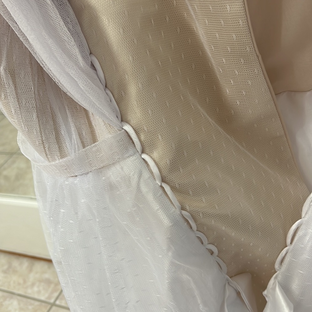 NEW White Sweetheart Lace Up Dress - Picture 16 of 17